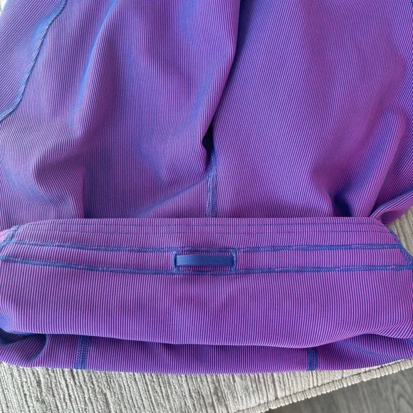 Lululemon Base Pace High Rise Tight 25” – Two-Tone Ribbed Size 8 - Picture 14 of 16